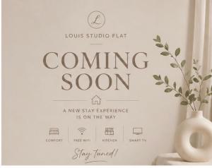Louis Studio Flat