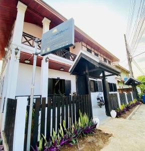 Meet sunset hostel Luangprabang