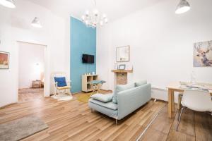 Colorwave Design Apartment