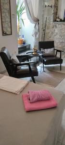 Old Town Studio with Terrace