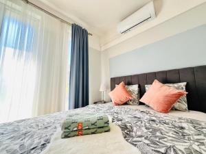 Downtown -NewYork Cafe