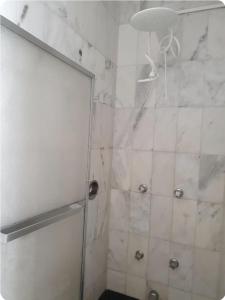 Quarto para Mulheres na Entrada da Urca