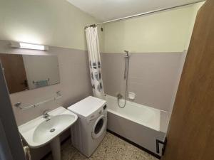 Appartement 2 pièces 4 couchages Port la Nouvelle PN520-005