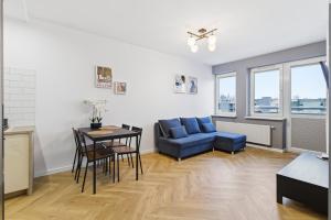 Modern 2-Room Apartment Near Tauron Arena & EXPO, AC, FREE Parking