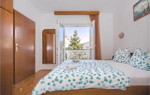 1 Bedroom Awesome Apartment In Pula