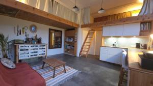Maison dArtiste design avec piscine 10 pers
