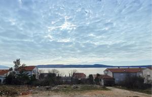 2 Bedroom Pet Friendly Apartment In Novi Vinodolski
