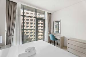 2BR Palm Jumeirah with pool on roof amazing view