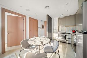 Modern 1BR in Brand-New Cloud Tower in JVT