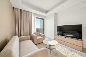 Modern 1BR in Brand-New Cloud Tower in JVT