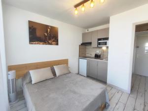 Studio 23, Héliopolis L, village naturiste,