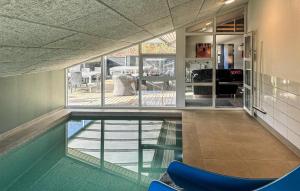 Beautiful Home In Ebeltoft With Wifi