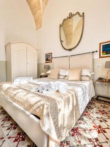 Eccelsoleccese Boutique B&B - steps from the Historic Center