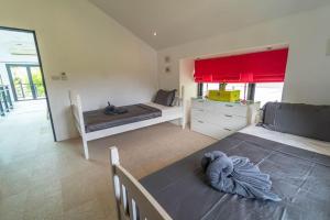 Malee Beach F1