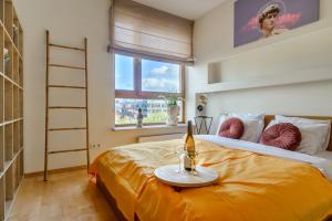 Lumina I 2BR Apart near Centrum Nauki Kopernik I Balcony I Parking