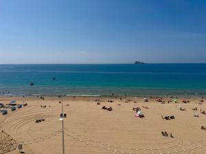 Beachfront Apartment for 6, 3 Bathrooms, Levante Beach