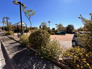 BILO BELVEDERE SX - Bilocale con giardino, wifi e vista mare