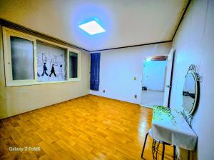 3BR Seongsu Station 3min walk Urban Cozy House2