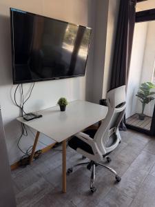 Studio apartment in zone 10, close to everything