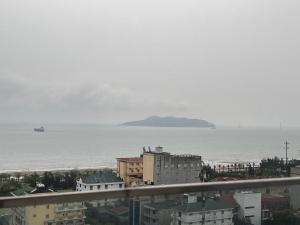Pearl Residence Apartment with Cua Lo Beach View