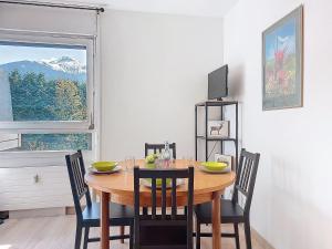 Studio Castel des roches A36 by Interhome