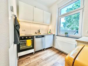 Apartment 250m Rhein - ruhiges Apartement nähe Hbf -K-111- by Interhome