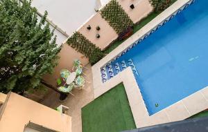 Cozy Home In Cenes De La Vega