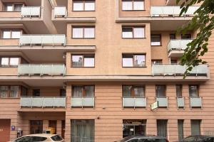 Prime Stay - Bright 2 Bedroom Family Apartment