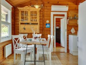 Holiday Home Nahima - 350m from the sea by Interhome