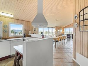 Holiday Home Zuhra - 250m from the sea by Interhome