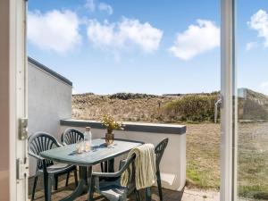 Apartment Edisa - 50m from the sea by Interhome