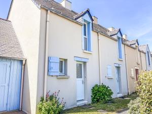 Holiday Home La Baie des Corsaires-9 by Interhome