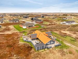 Holiday Home Doris - 150m from the sea by Interhome