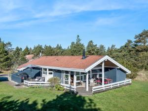 Holiday Home Eltje - 4km from the sea by Interhome