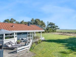 Holiday Home Eltje - 4km from the sea by Interhome