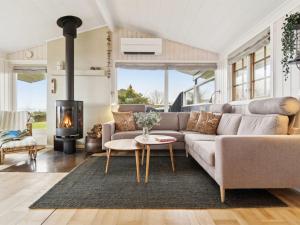 Holiday Home Titta - 10m to the fjord by Interhome