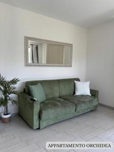 Residenza Pastrengo Orchidea Apartment