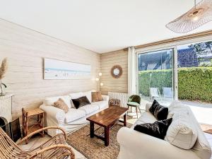 Holiday Home Ty Bottez by Interhome