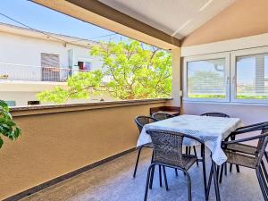 Holiday Home Sara by Interhome
