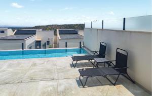 Amazing Home In Rojales