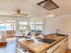 Apartment Seahome by Interhome