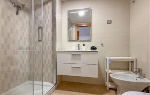 2 Bedroom Amazing Home In Cartagena