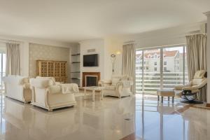 Cascais Golden Horizon By Clama Retreats