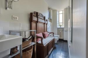 Brera Charming House - Elegant Flat with Balcony and Courtyard View