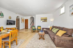 Villa Alegre by Villa Plus