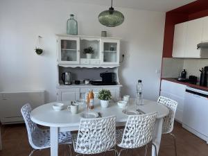 Appartement l 4 per l Piscine l Terrasse l Golf l Luberon