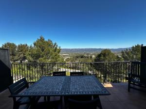 Appartement l 4 per l Piscine l Terrasse l Golf l Luberon