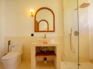 3BR Villa with Rice Field View & Private Pool near Nuanu