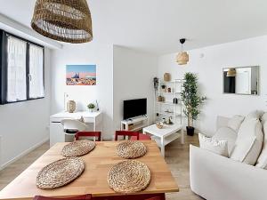 T1 Bis Moderne & Cosy au RDC - 4 pers - Centre