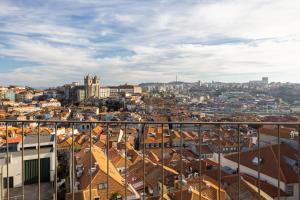 Boutique Duplex Private Balcony Monumental View